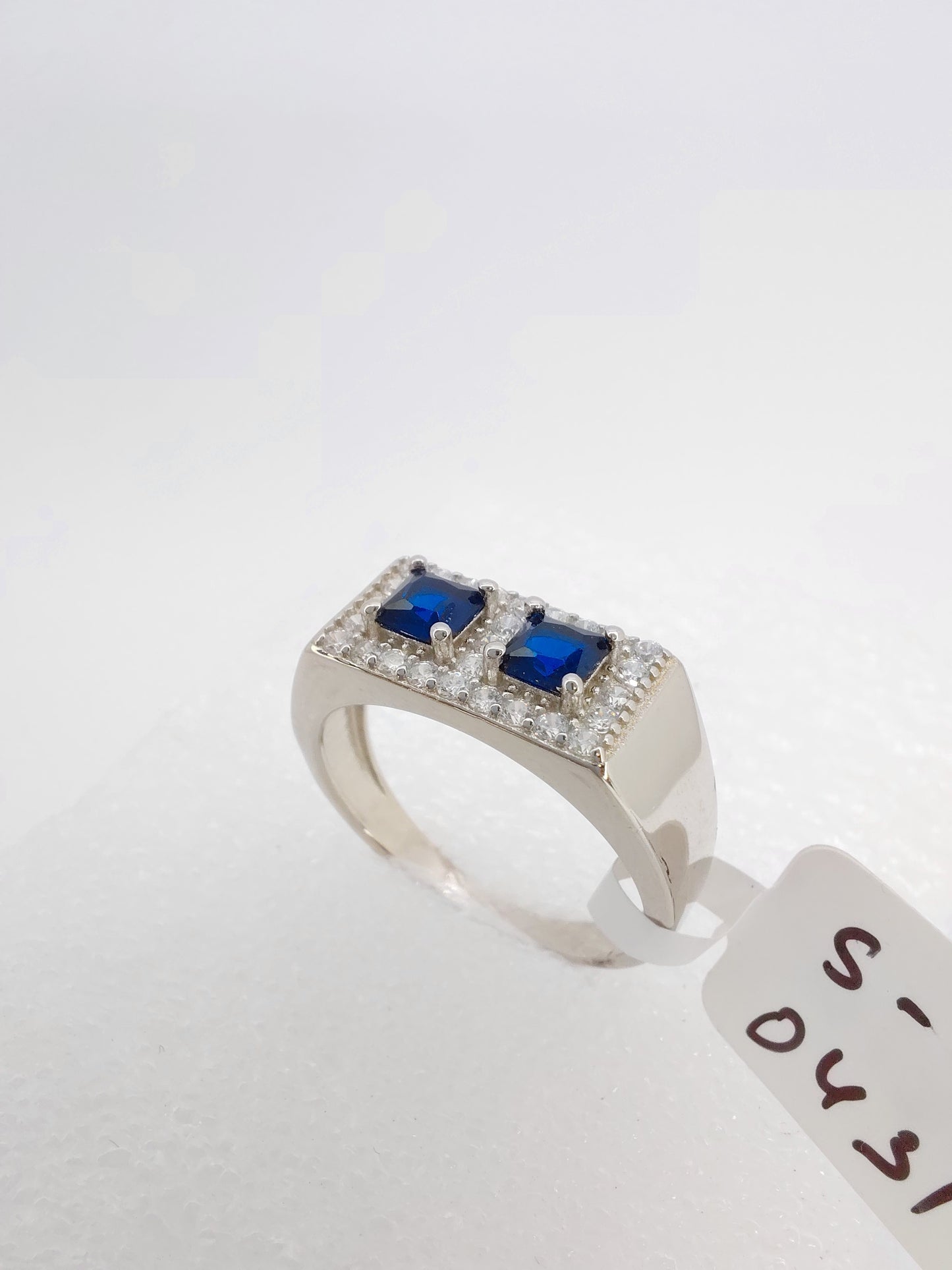 CZ Sappire blue stone 925 Men_s ring size 21