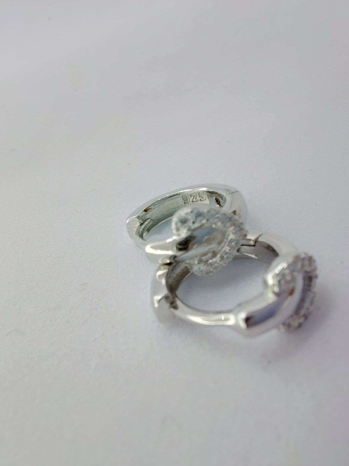 White stone mini heart hoop 925 earrings