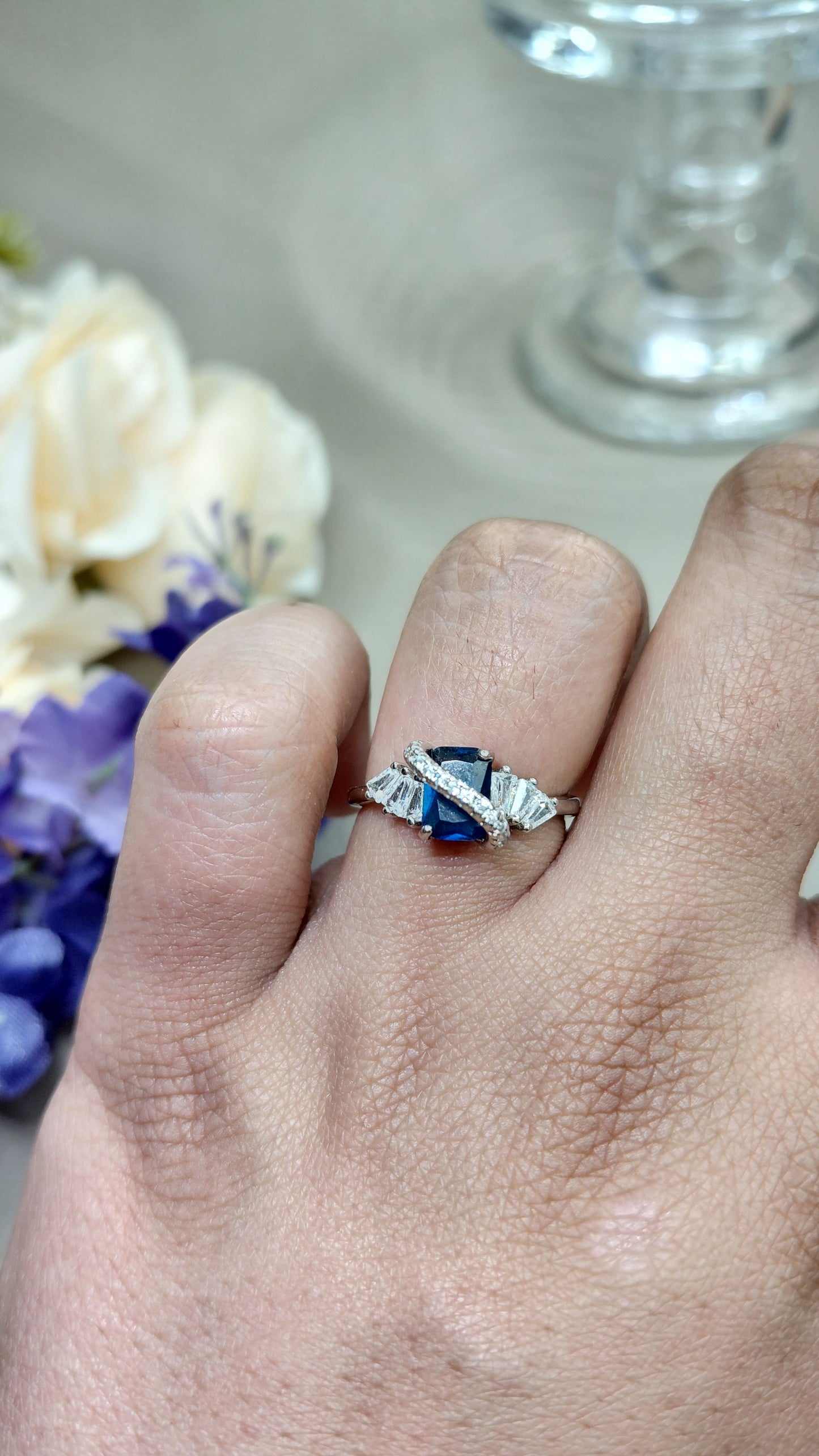 The crowned sapphire ring