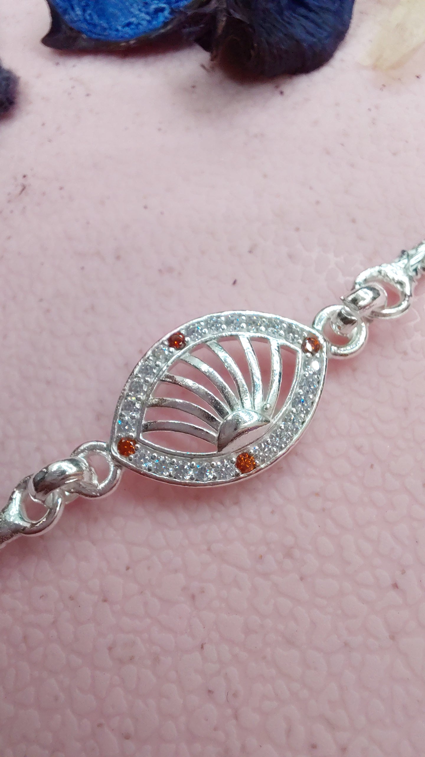 Silver Shell bracelet