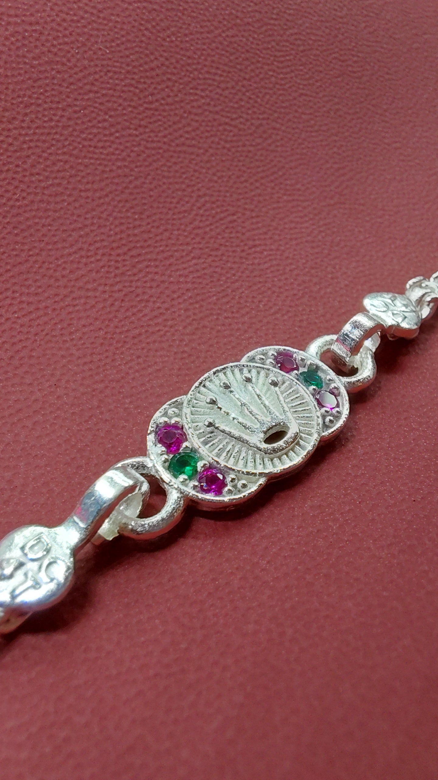 King's era bracelet