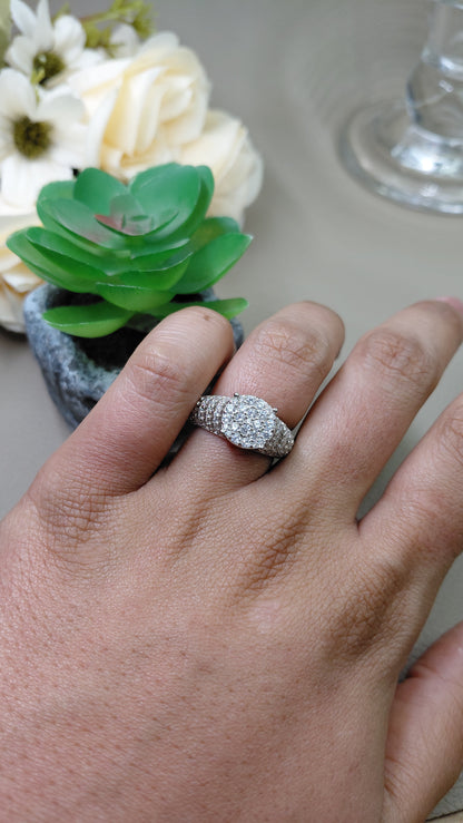Queen's radiance ring