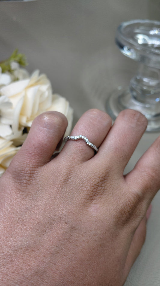 Celeste curve ring