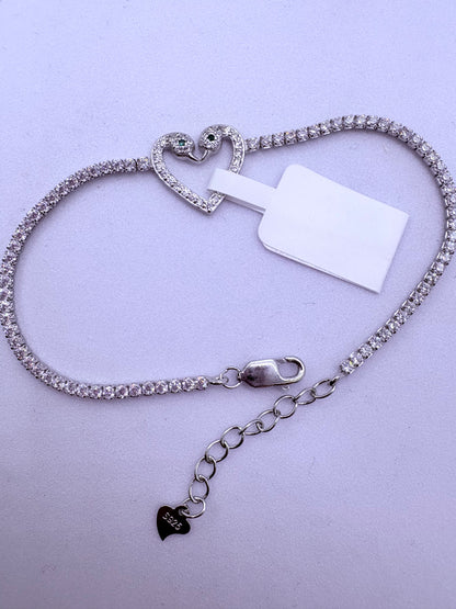 Emerald eyed swan 925 bracelet