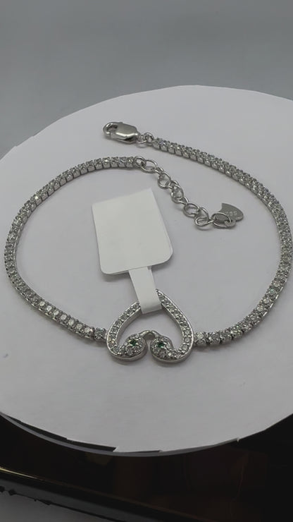 Emerald eyed swan 925 bracelet