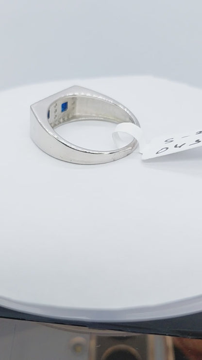 CZ Sappire blue stone 925 Men_s ring size 21